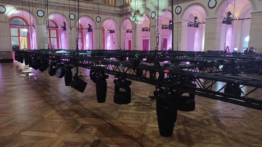 prestation GL events à la fashion week défilé Ami