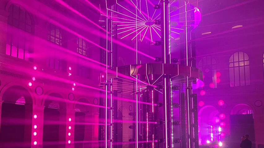 défilé Calzedonia Fashion Week structure audiovisuel